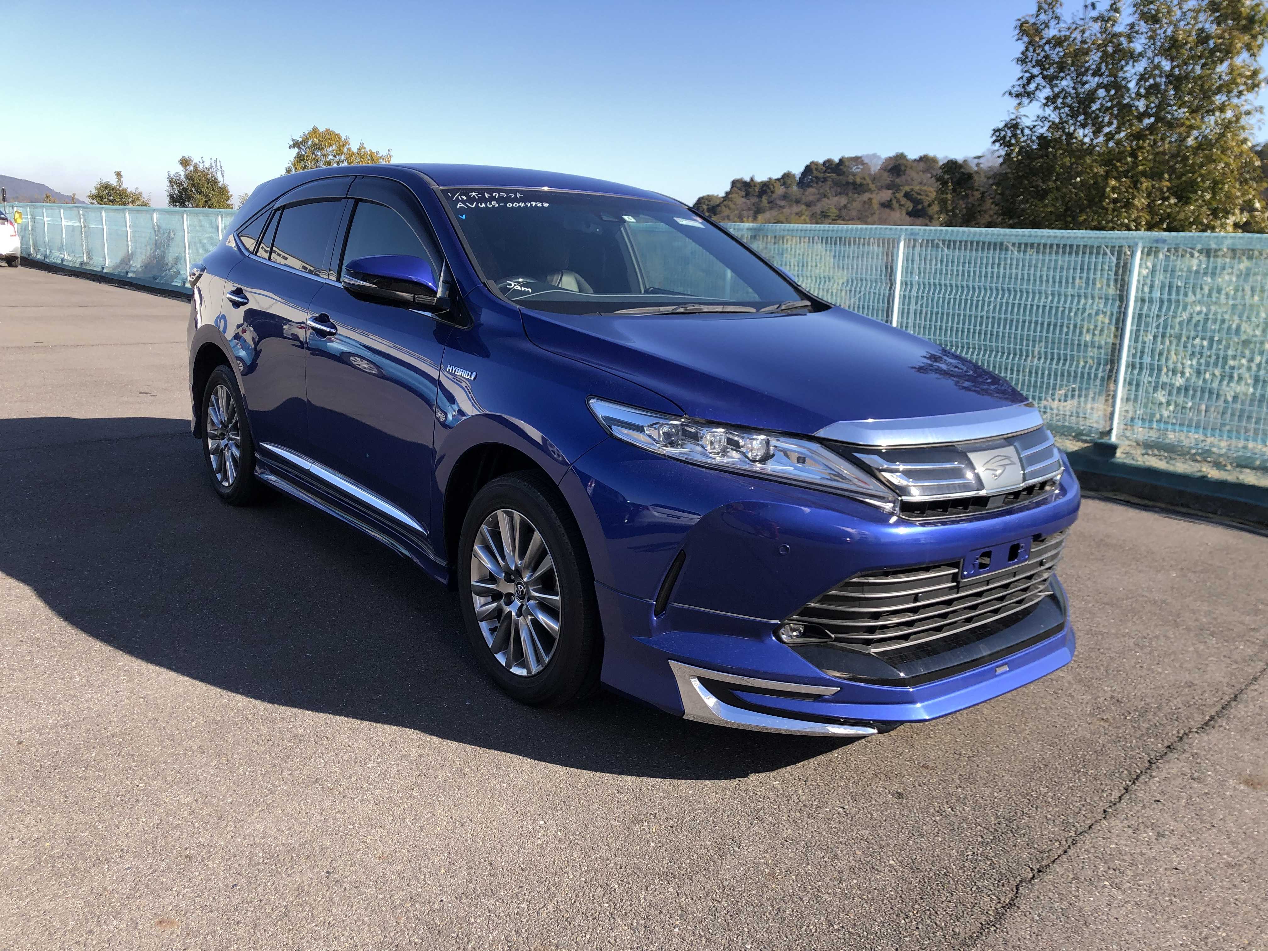 Toyota Harrier Hybrid 2017