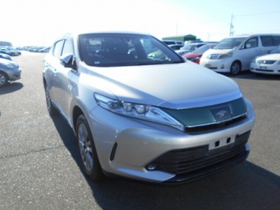 Toyota Harrier Hybrid 2019