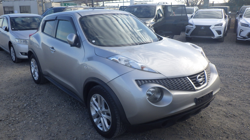 Nissan JUKE 2011