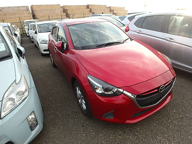 Mazda Demio 2015