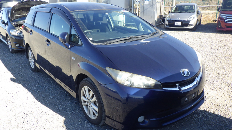 Toyota Wish 2010