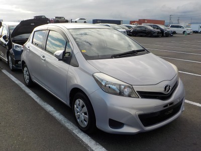 Toyota Vitz 2012