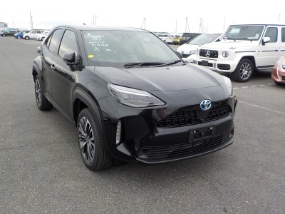 Toyota YARIS CROSS HYBRID 2023