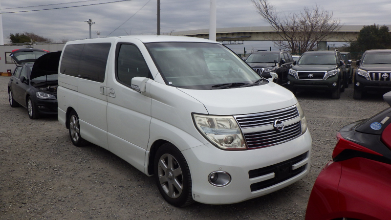 Nissan Elgrand 2007