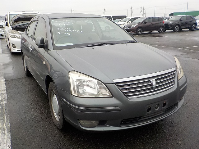 Toyota Premio 2004