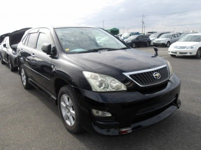 Toyota Harrier 2011