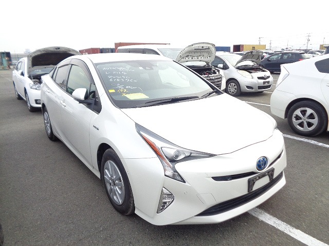 Toyota Prius 2018