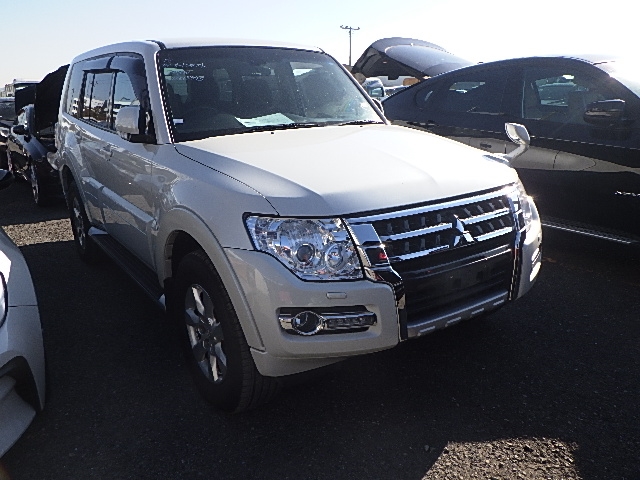 Mitsubishi Pajero 2017