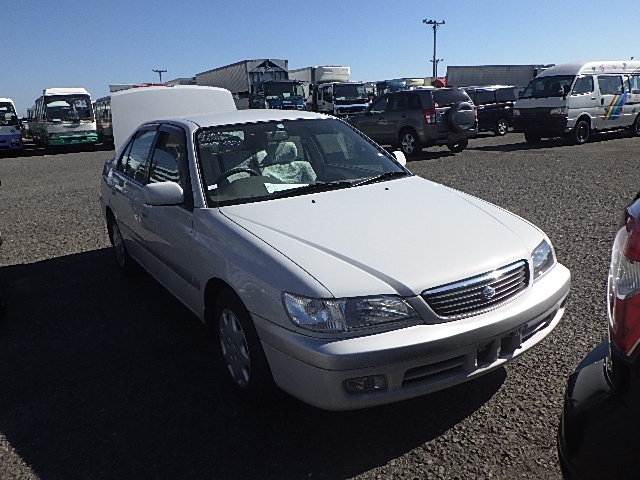 Toyota Corona Premio 2001