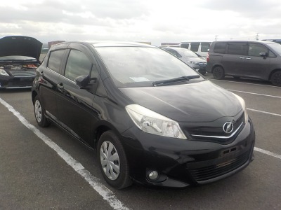 Toyota Vitz 2012