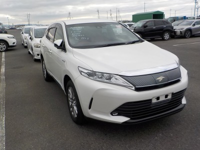 Toyota Harrier Hybrid 2019