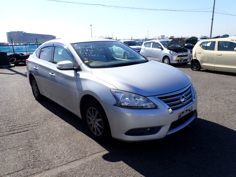 Nissan Bluebird Sylphy 2014