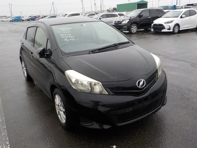 Toyota Vitz 2012