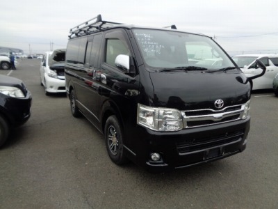 Toyota Hiace Van 2012