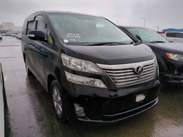 Toyota Vellfire 2010