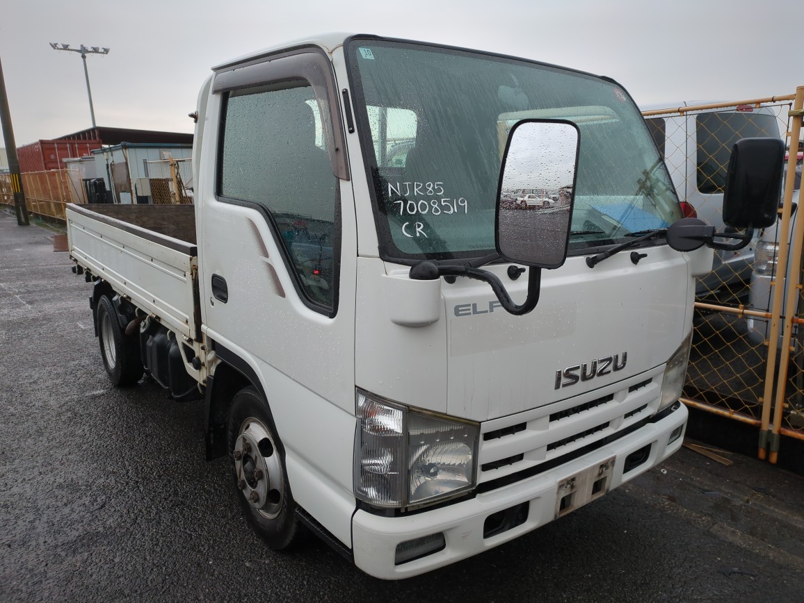 Isuzu Elf 2008