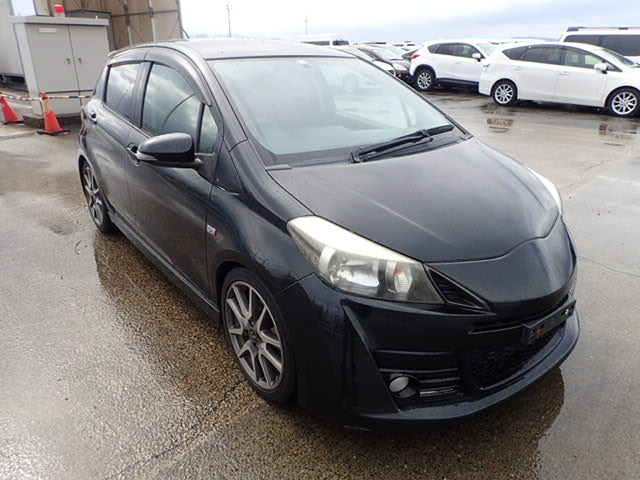 Toyota Vitz 2011