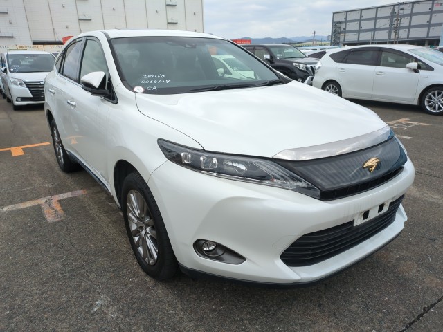 Toyota Harrier 2015