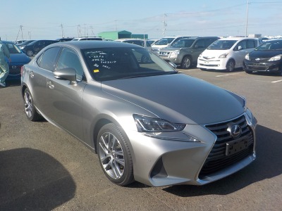 Lexus IS 2017