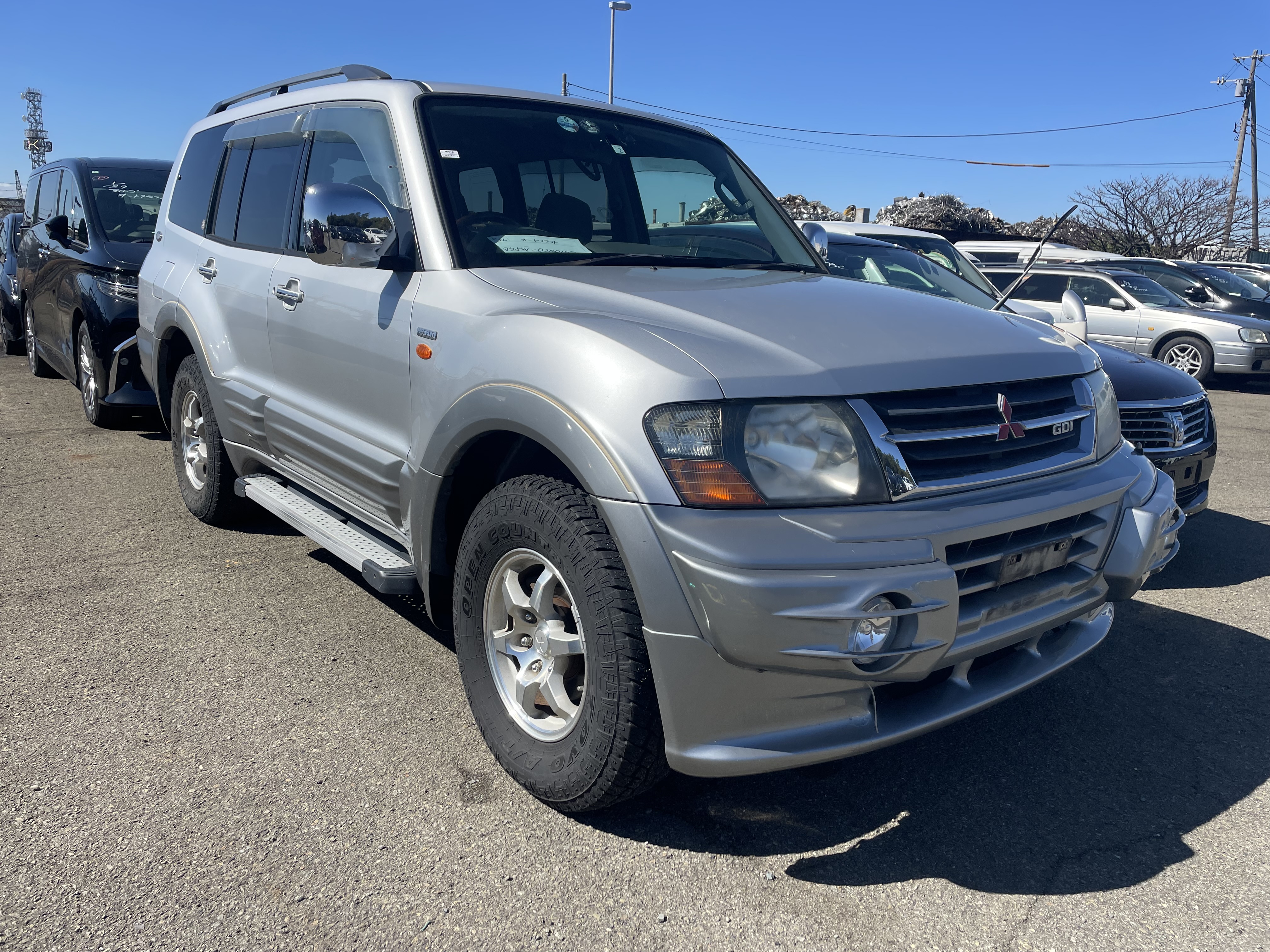 Mitsubishi Pajero 2002