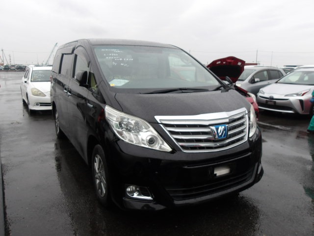 Toyota Alphard Hybrid 2014