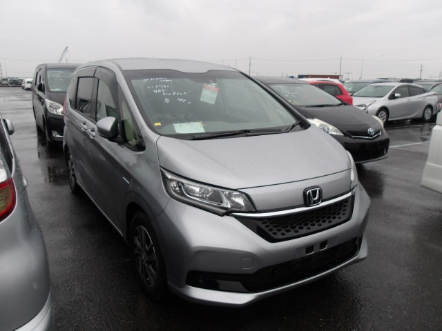 Honda Freed Hybrid 2019