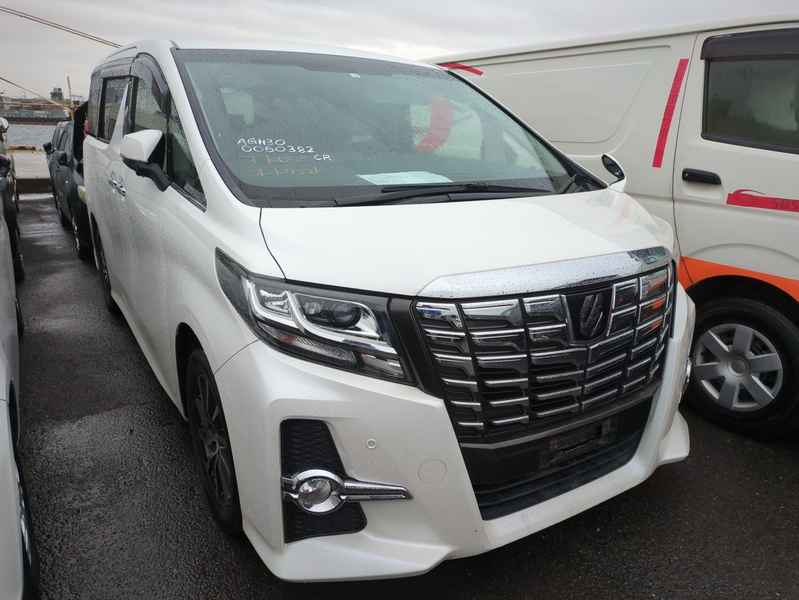 Toyota Alphard 2016