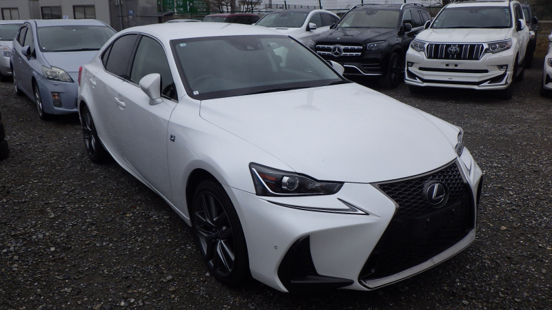 Lexus IS 2016