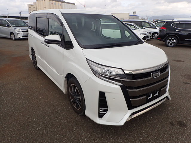 Toyota Noah 2019