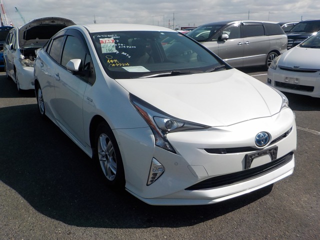 Toyota Prius 2018