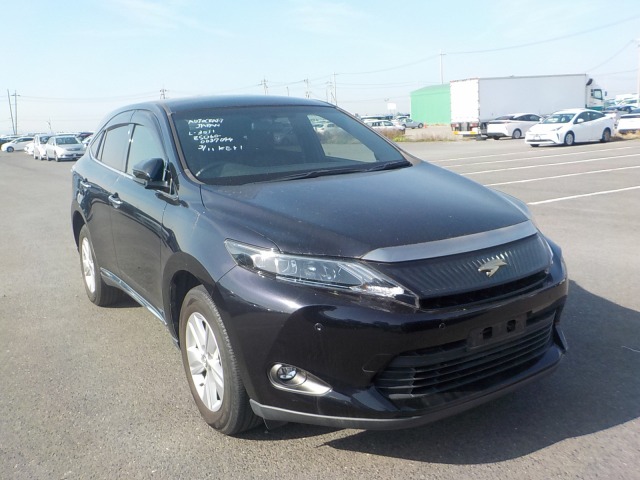 Toyota Harrier 2014