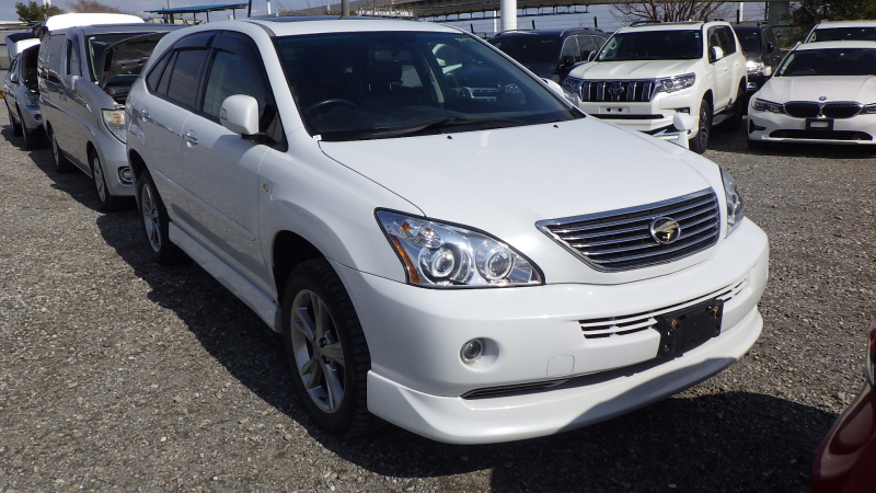 Toyota Harrier Hybrid 2005