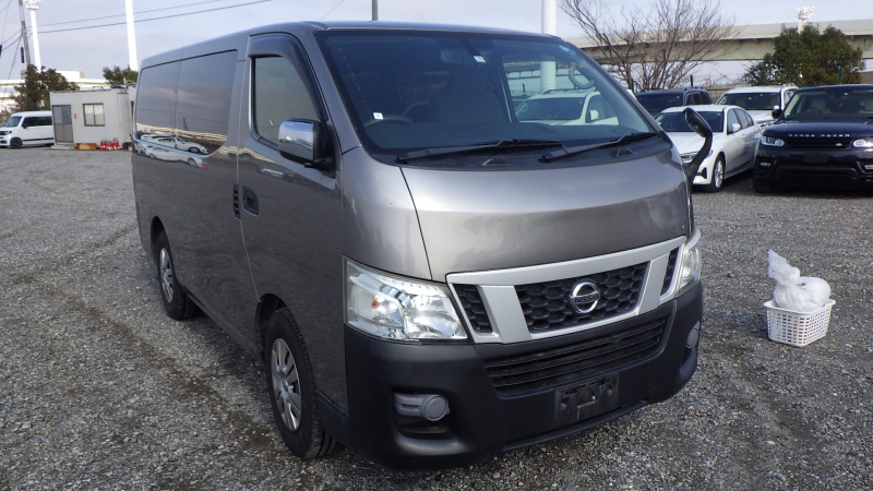 Nissan NV350 CARAVAN 2014