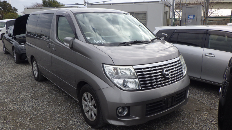 Nissan Elgrand 2007