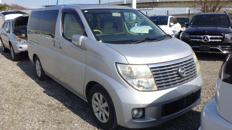 Nissan Elgrand 2008