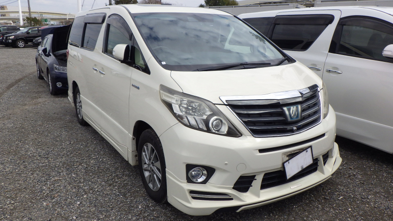 Toyota Alphard Hybrid 2012