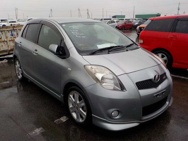 Toyota Vitz 2006