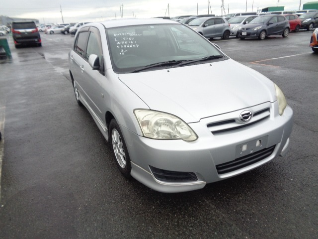 Toyota Corolla Runx 2005