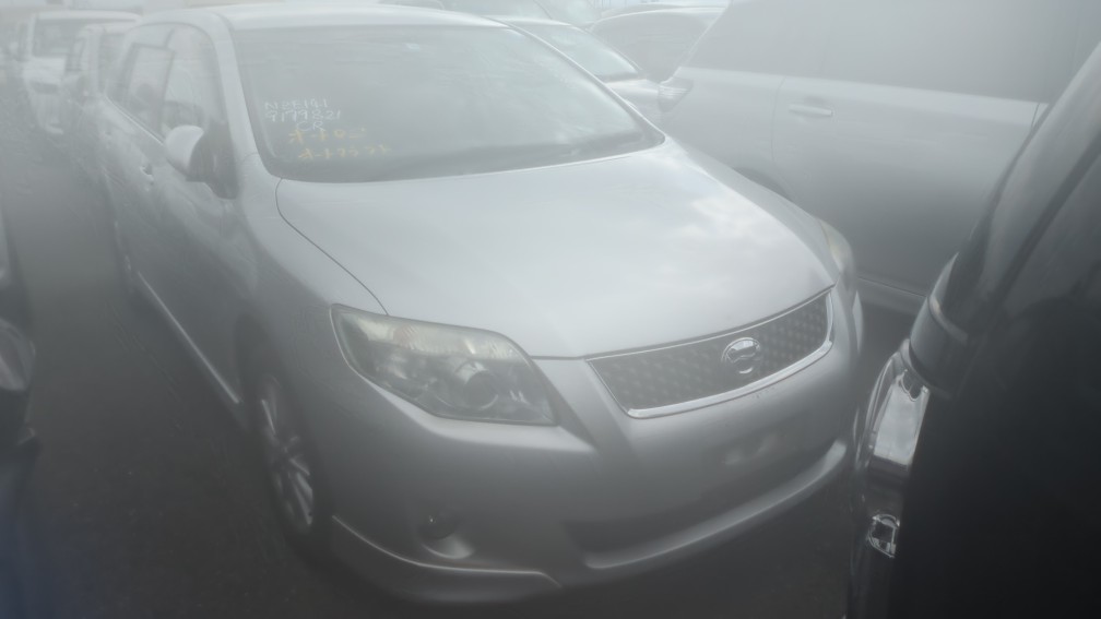 Toyota Corolla Fielder 2011