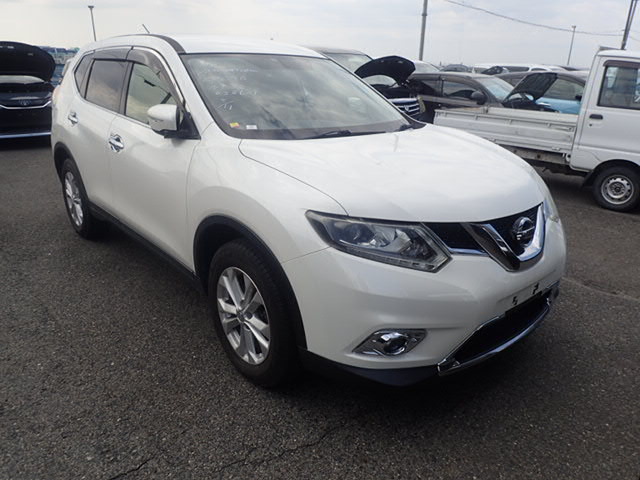 Nissan X-Trail 2015