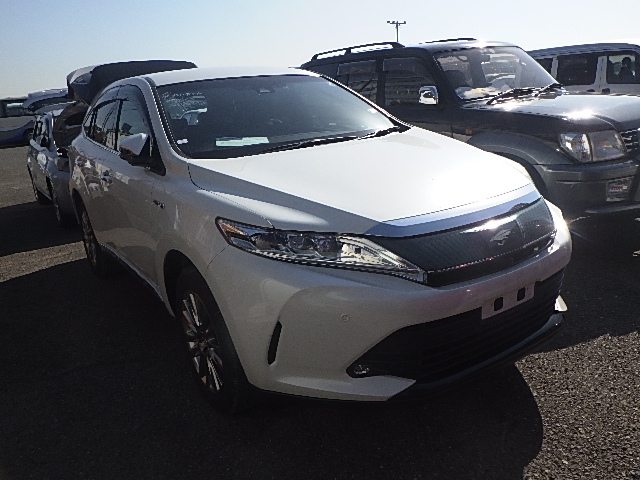 Toyota Harrier Hybrid 2019