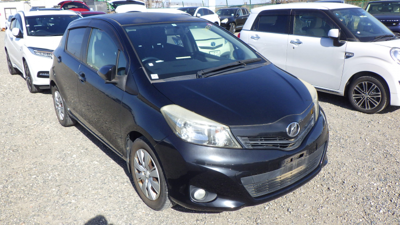 Toyota Vitz 2011