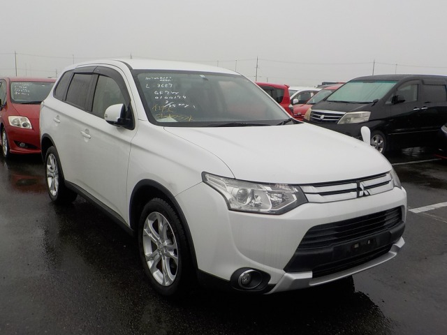 Mitsubishi Outlander 2014