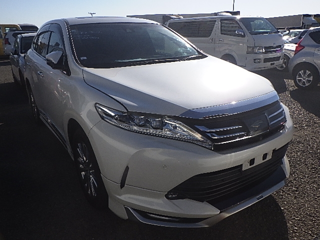 Toyota Harrier 2018