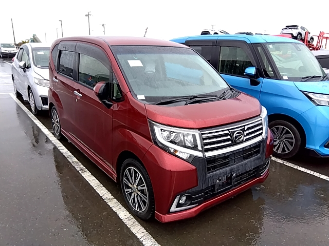 Daihatsu Move 2015