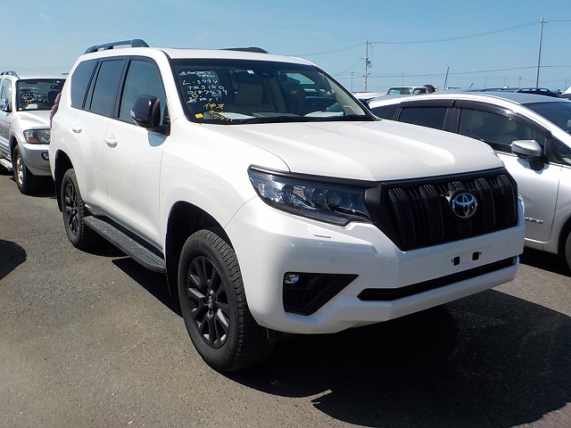 Toyota Land Cruiser Prado 2023