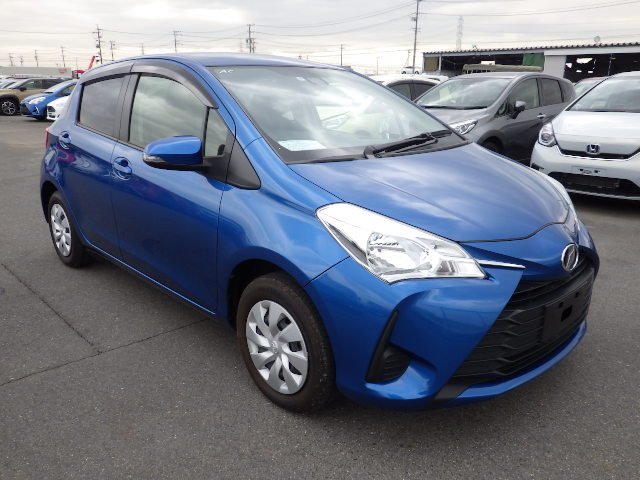 Toyota Vitz 2017