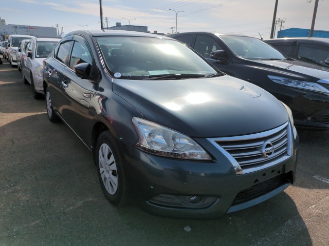 Nissan Bluebird Sylphy 2014