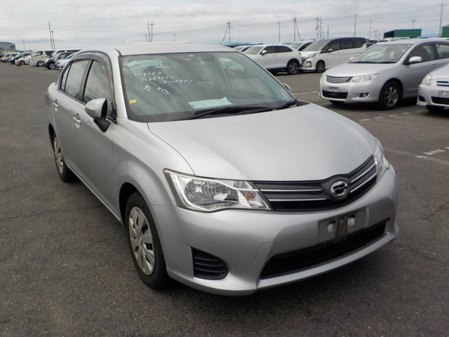 Toyota Corolla Axio 2015