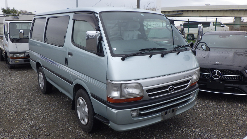 Toyota Hiace Van 1999